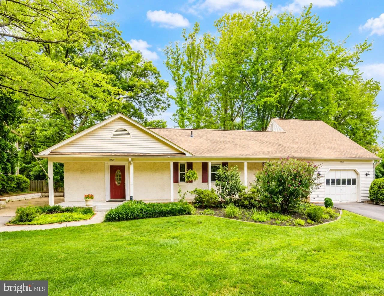 8531 WEST OAK PLACE PLACE, Vienna, VA 22182
