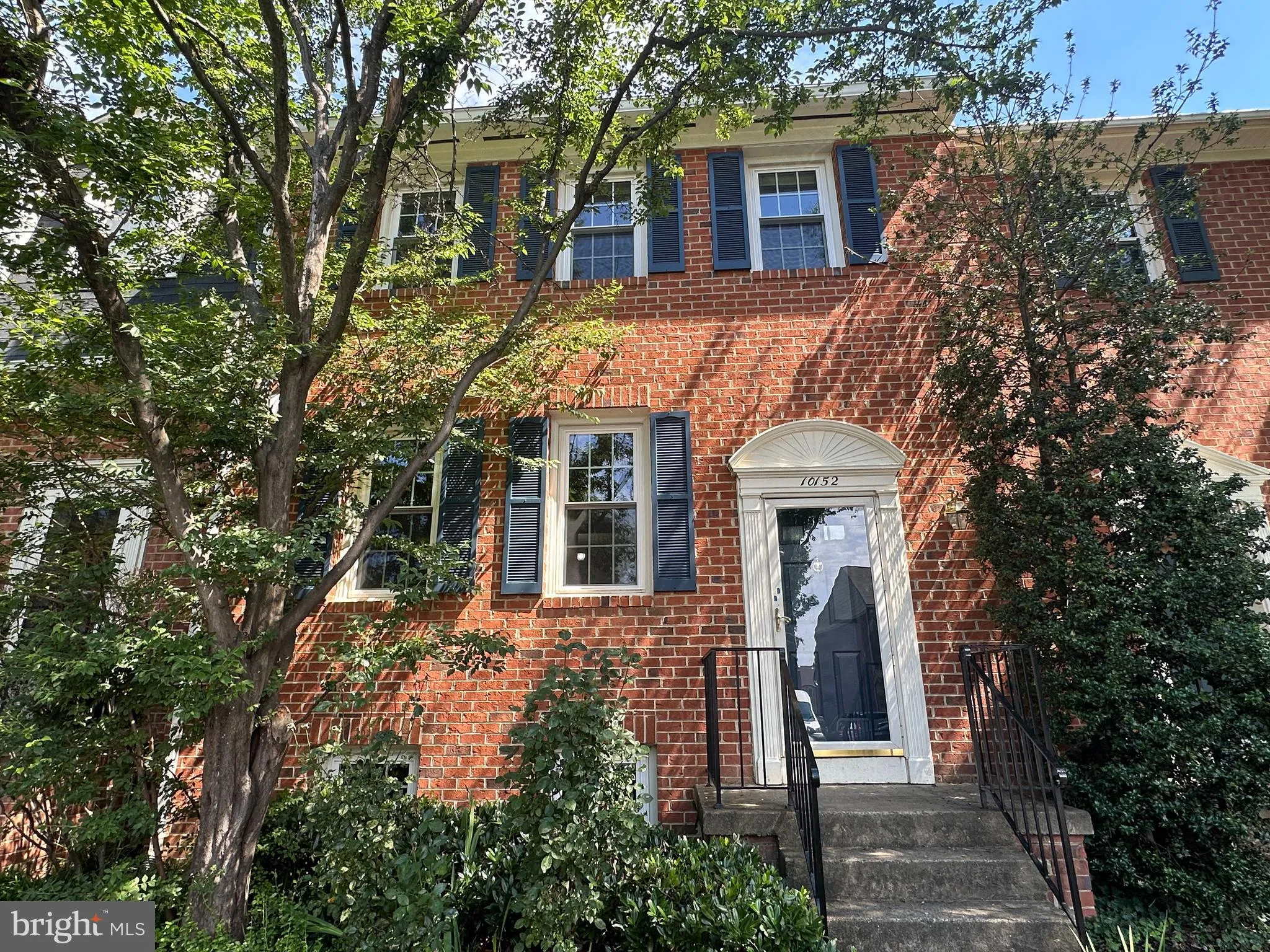 10152 VILLAGE KNOLLS COURT, Oakton, VA 22124