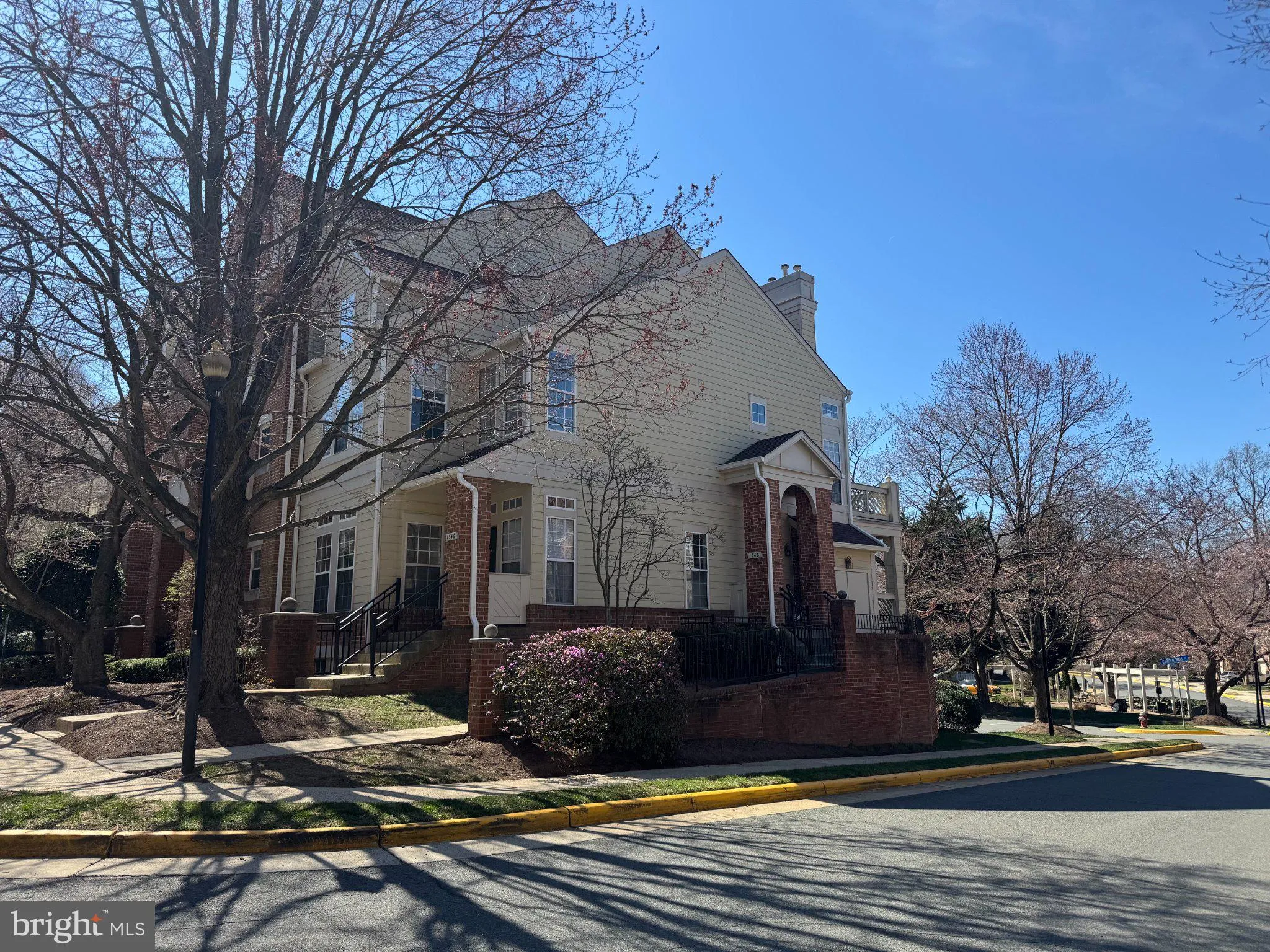 1348 GARDEN WALL CIRCLE, Reston, VA 20194