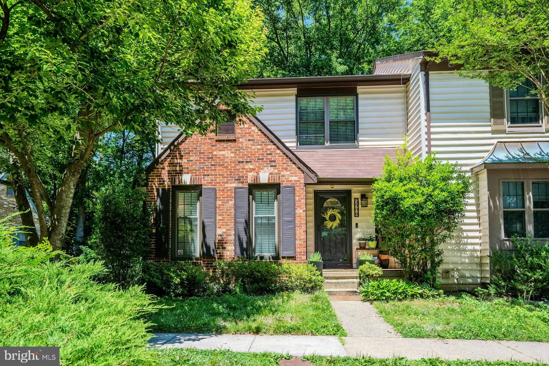 5908 ROBERTS COMMON COURT, Burke, VA 22015