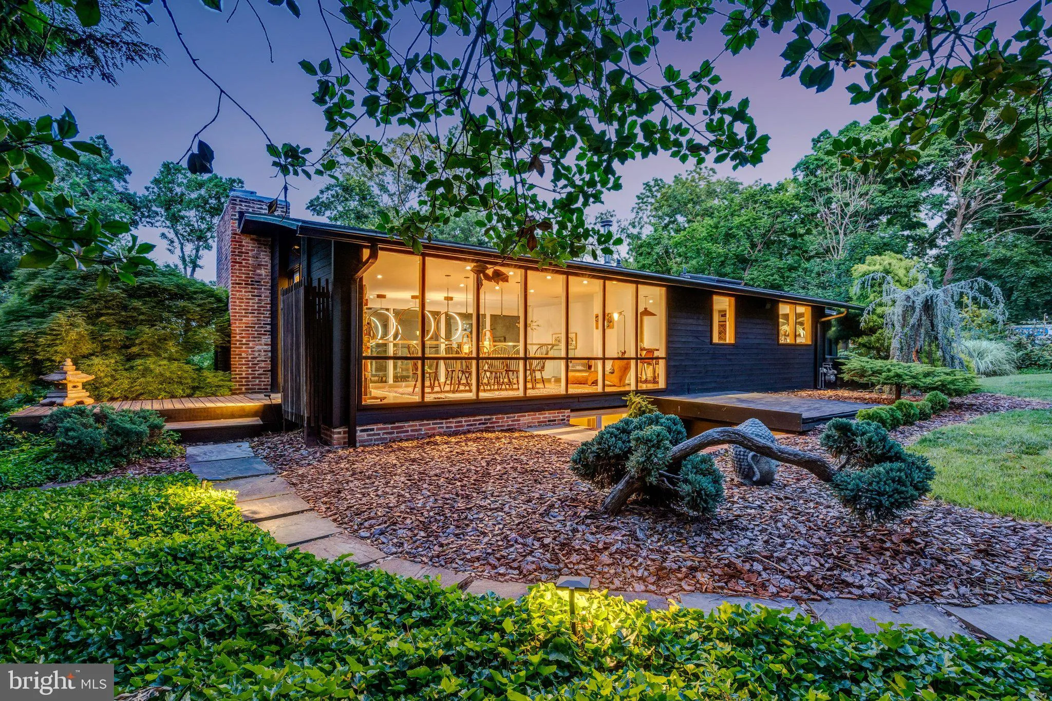1927 MARTHAS ROAD, Alexandria, VA 22307