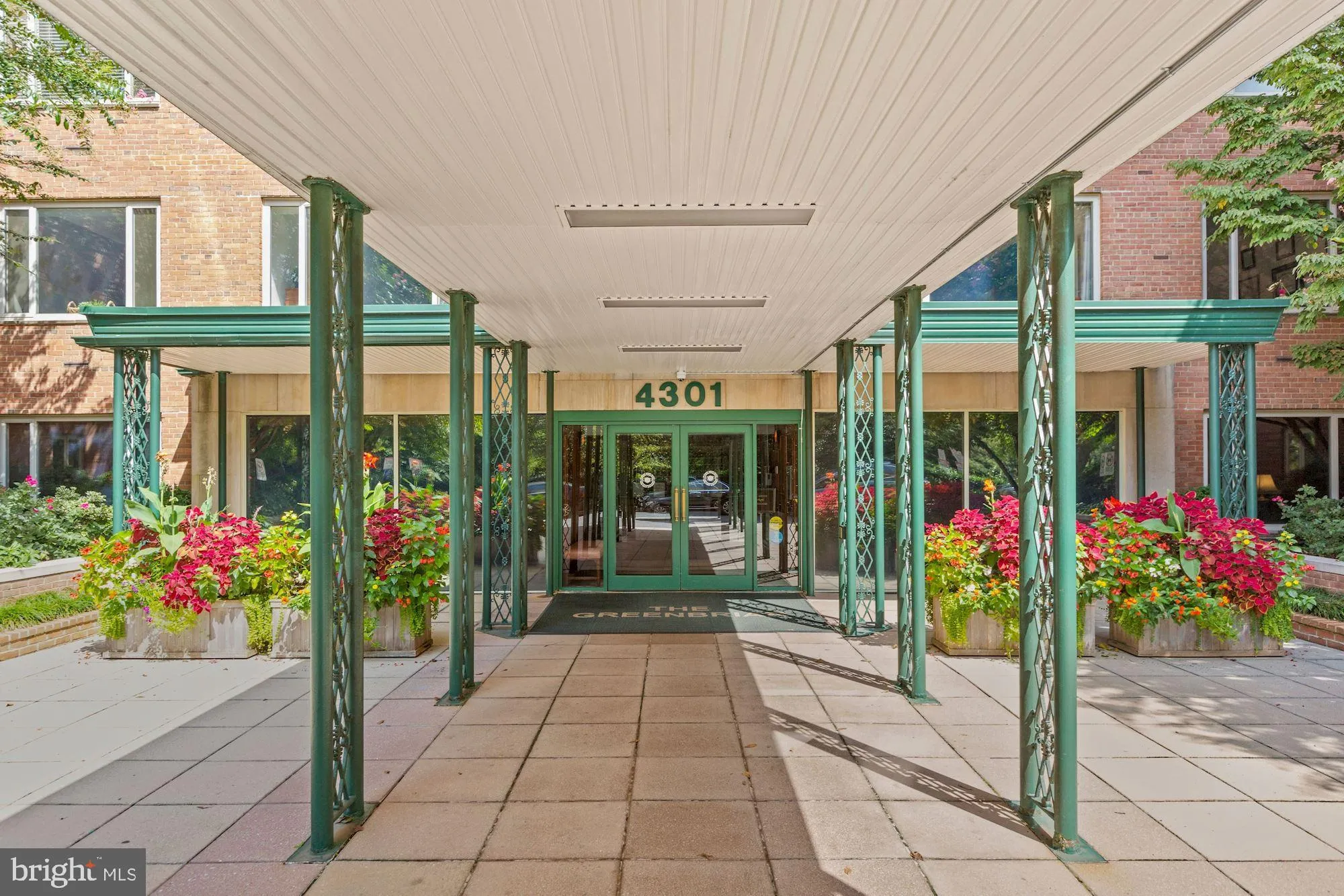 4301 MASSACHUSETTS AVENUE, Washington, DC 20016