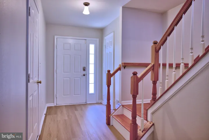 6285 Clay Pipe Court, Centreville, VA 20121