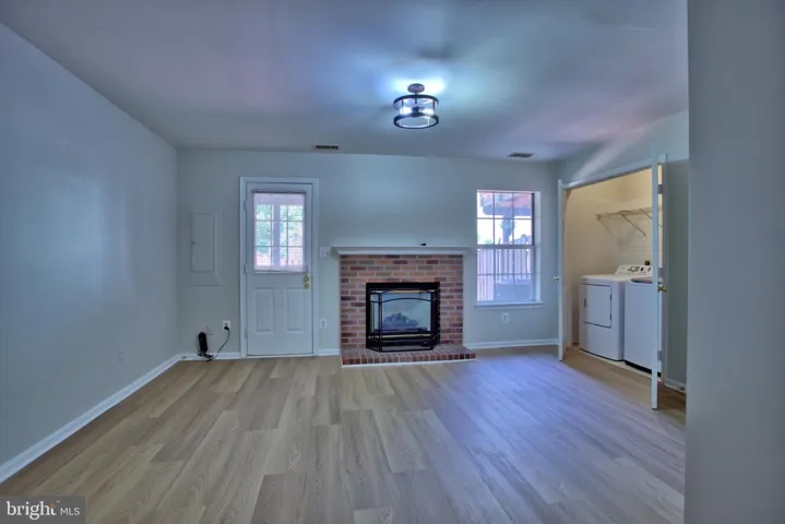 6285 Clay Pipe Court, Centreville, VA 20121