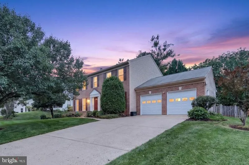 12212 MEADOWSTREAM, Herndon, VA 20170