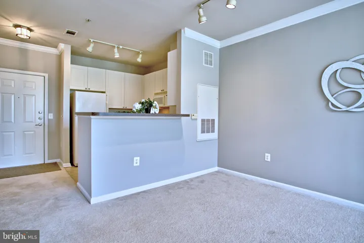 9486 Virginia Center Boulevard, Vienna, VA 22181