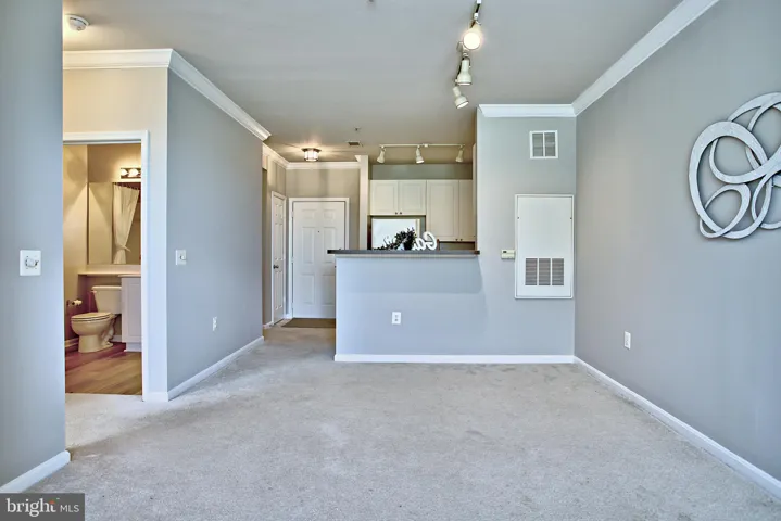 9486 Virginia Center Boulevard, Vienna, VA 22181