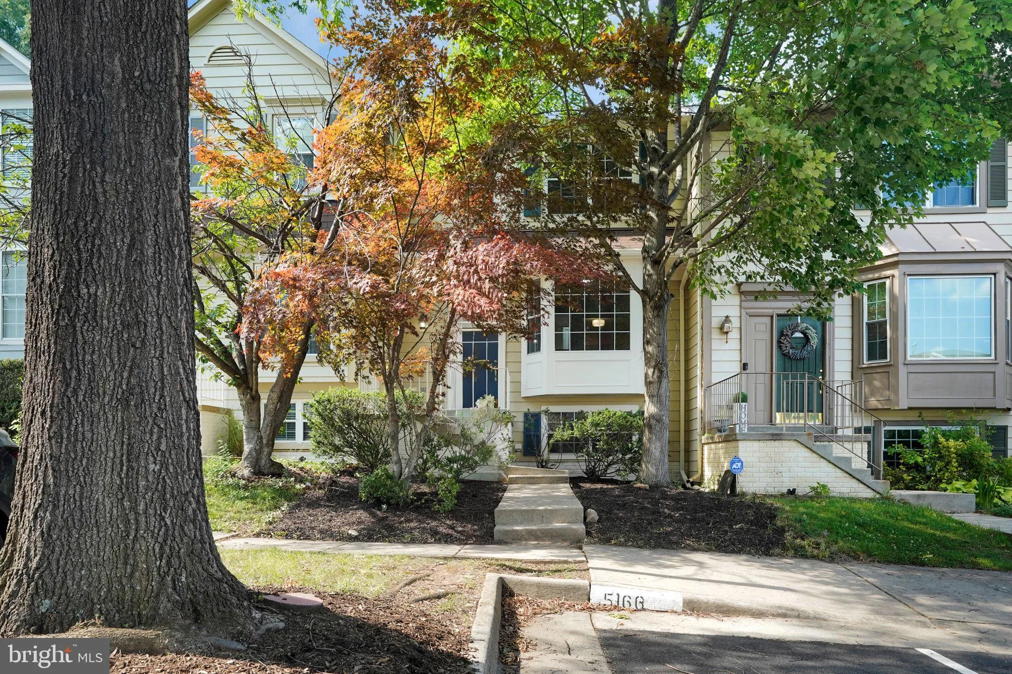 5166 HAVERING WAY, Woodbridge, VA 22193