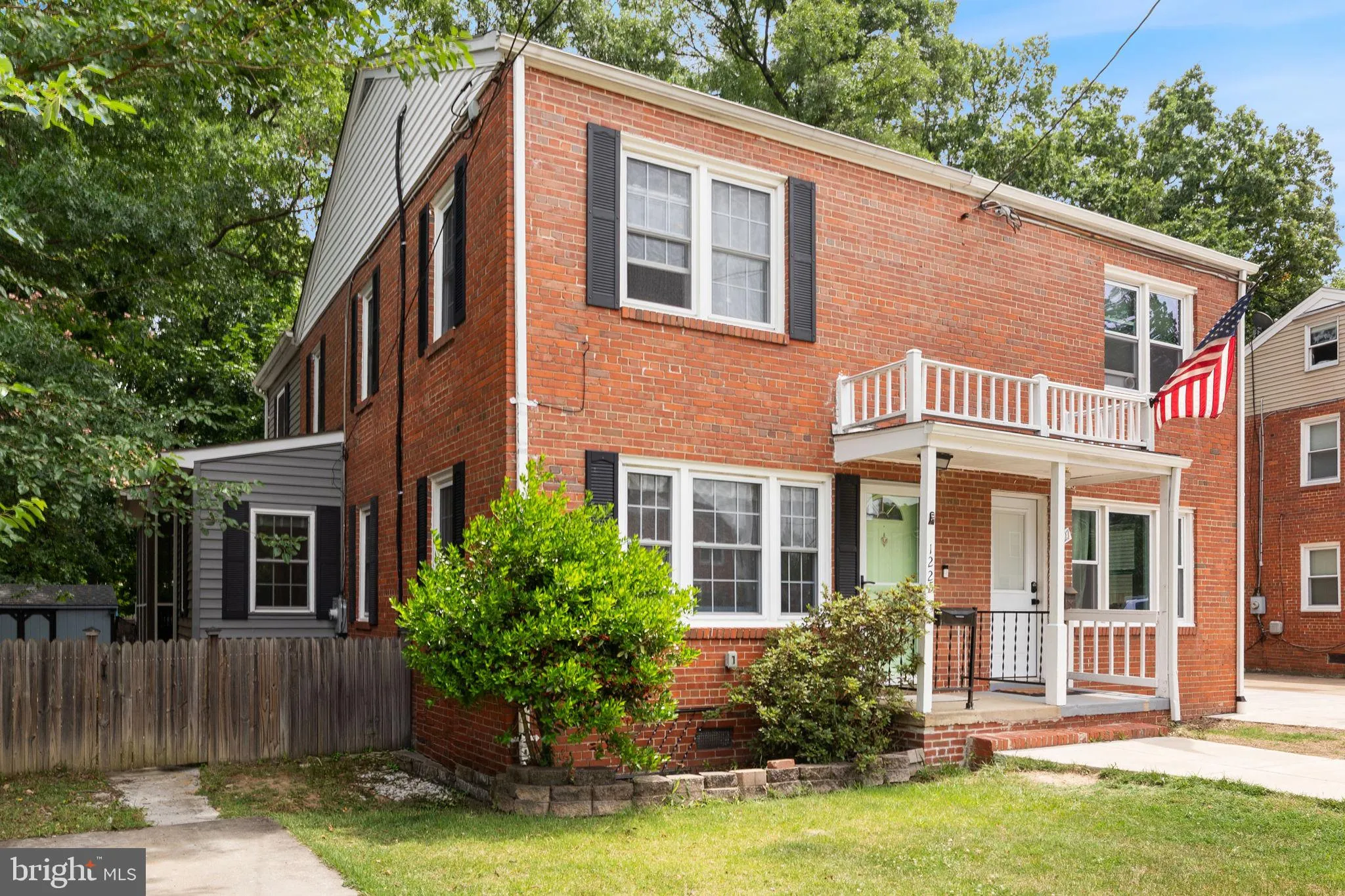 1225 BUCHANAN STREET, Arlington, VA 22204