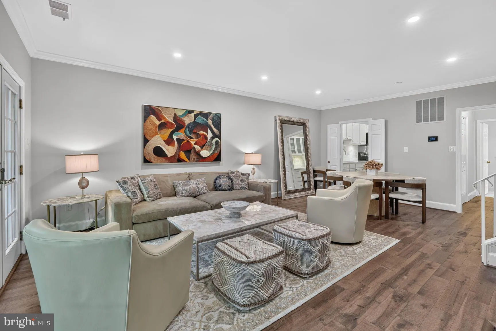 3271 SUTTON PLACE, Washington, DC 20016