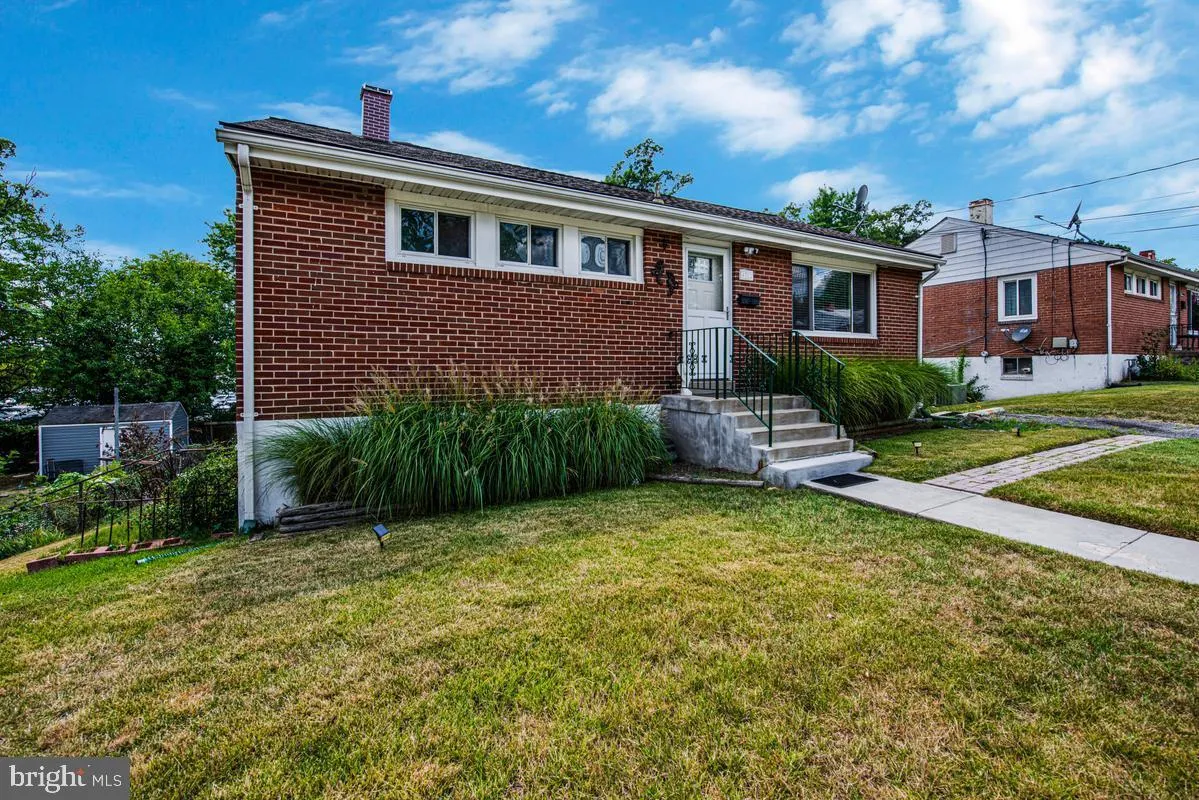 4702 66TH PLACE, Hyattsville, MD 20784