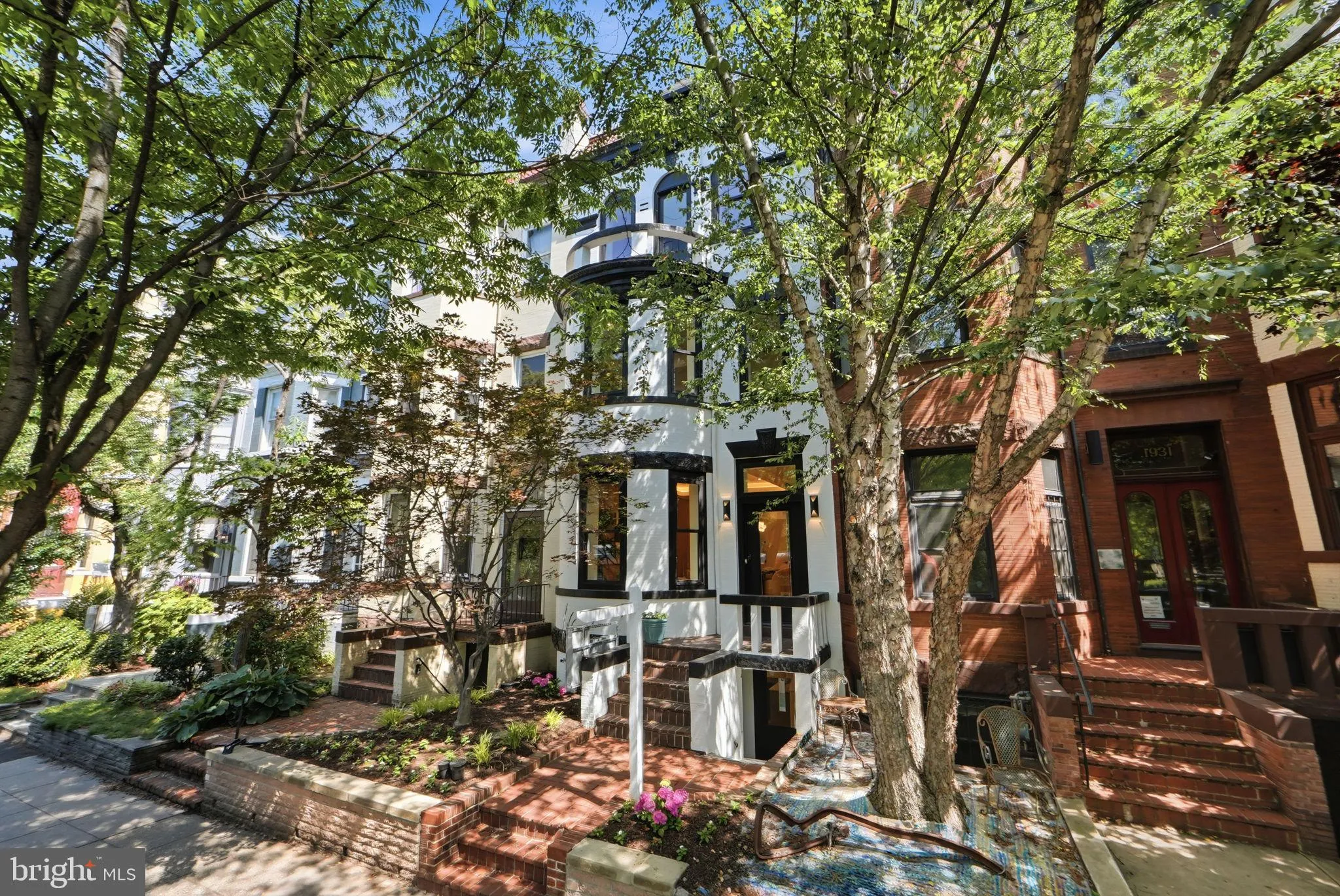 1933 CALVERT STREET, Washington, DC 20009