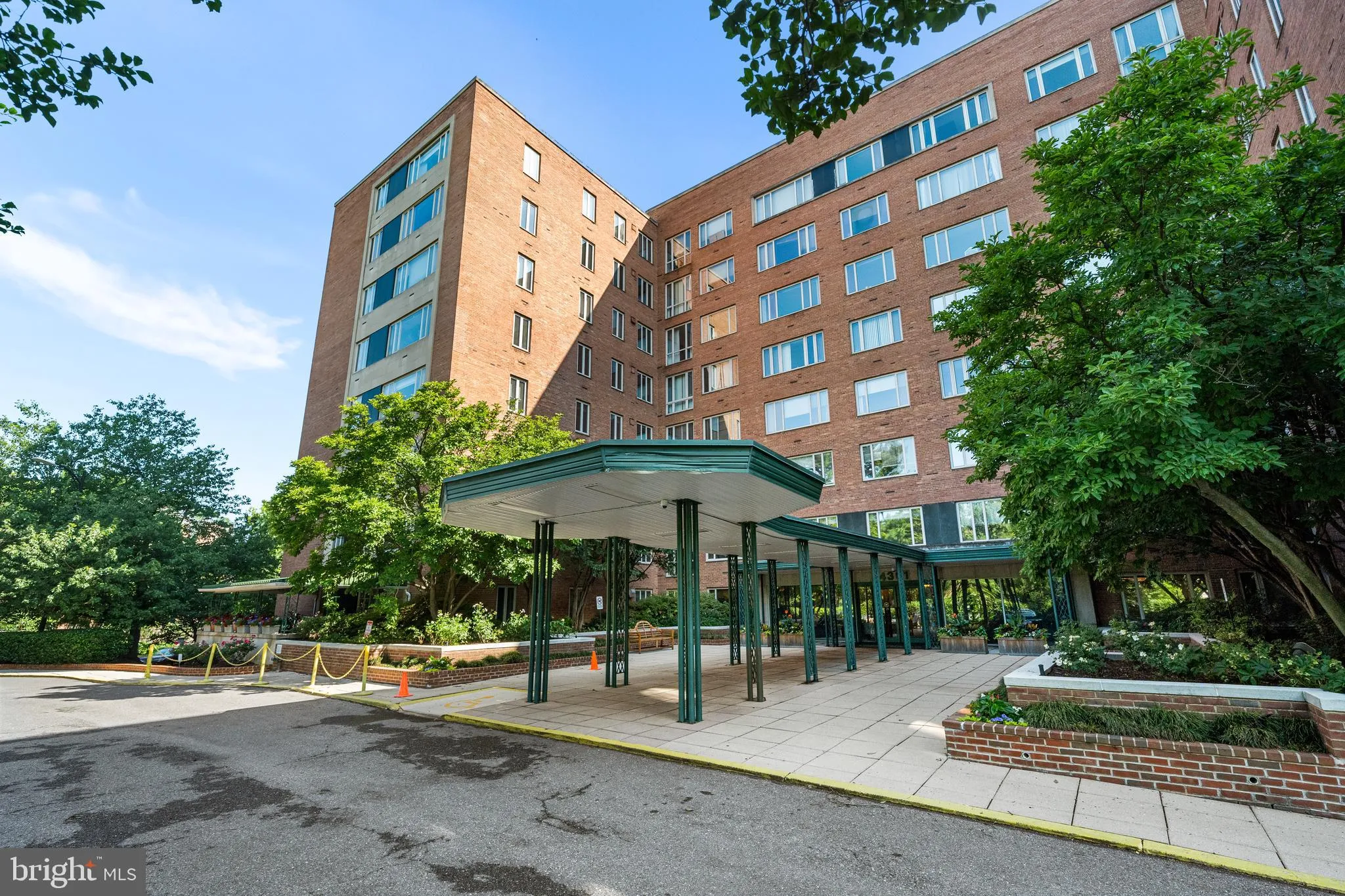4301 MASSACHUSETTS AVENUE, Washington, DC 20016