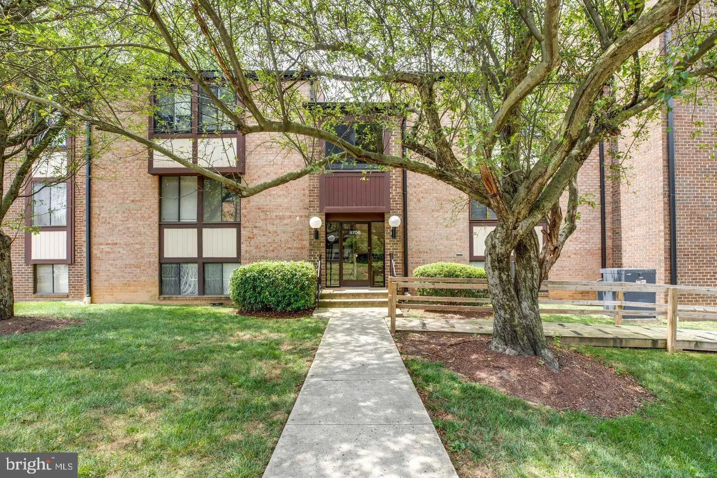 9706 KINGSBRIDGE DRIVE, Fairfax, VA 22031