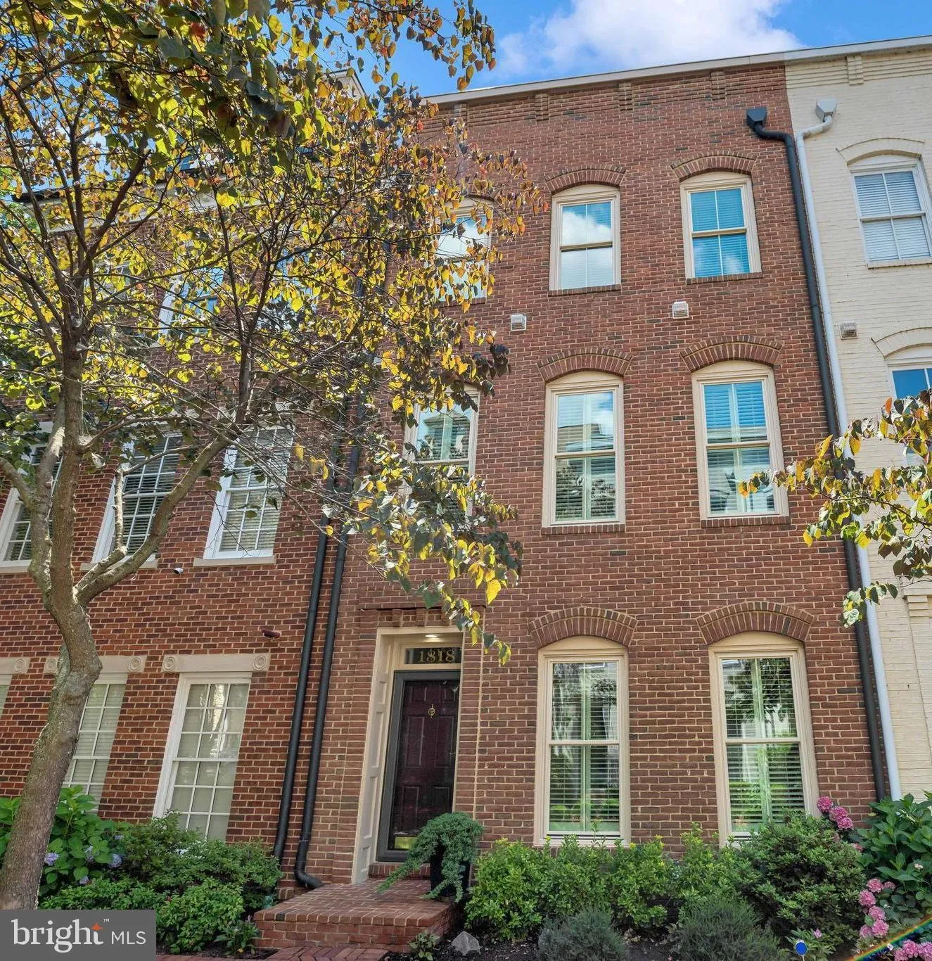 1818 POTOMAC GREENS DRIVE, Alexandria, VA 22314