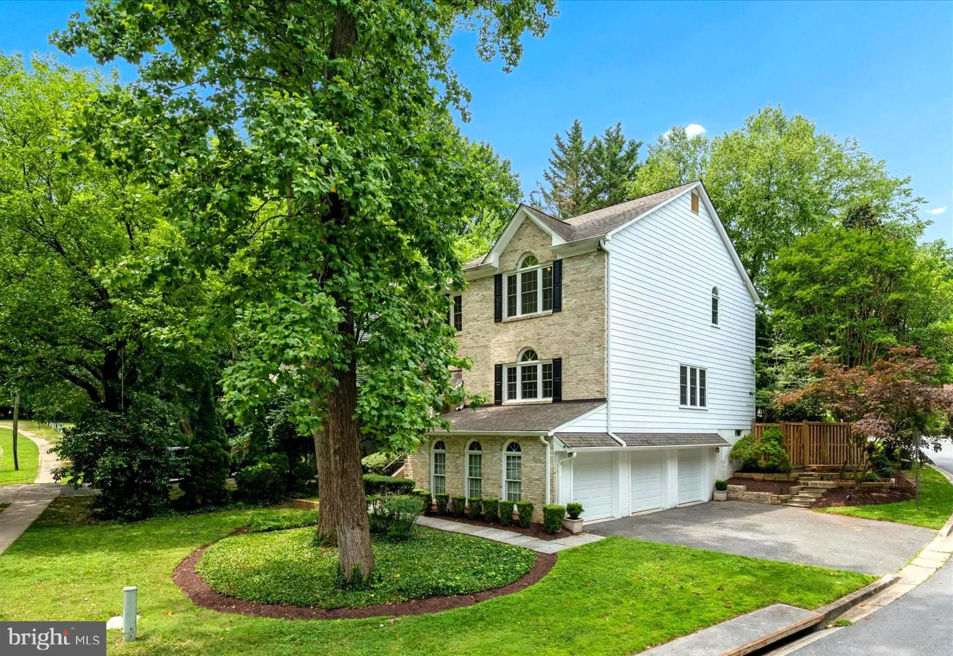 8900 ELLSWORTH COURT, Silver Spring, MD 20910