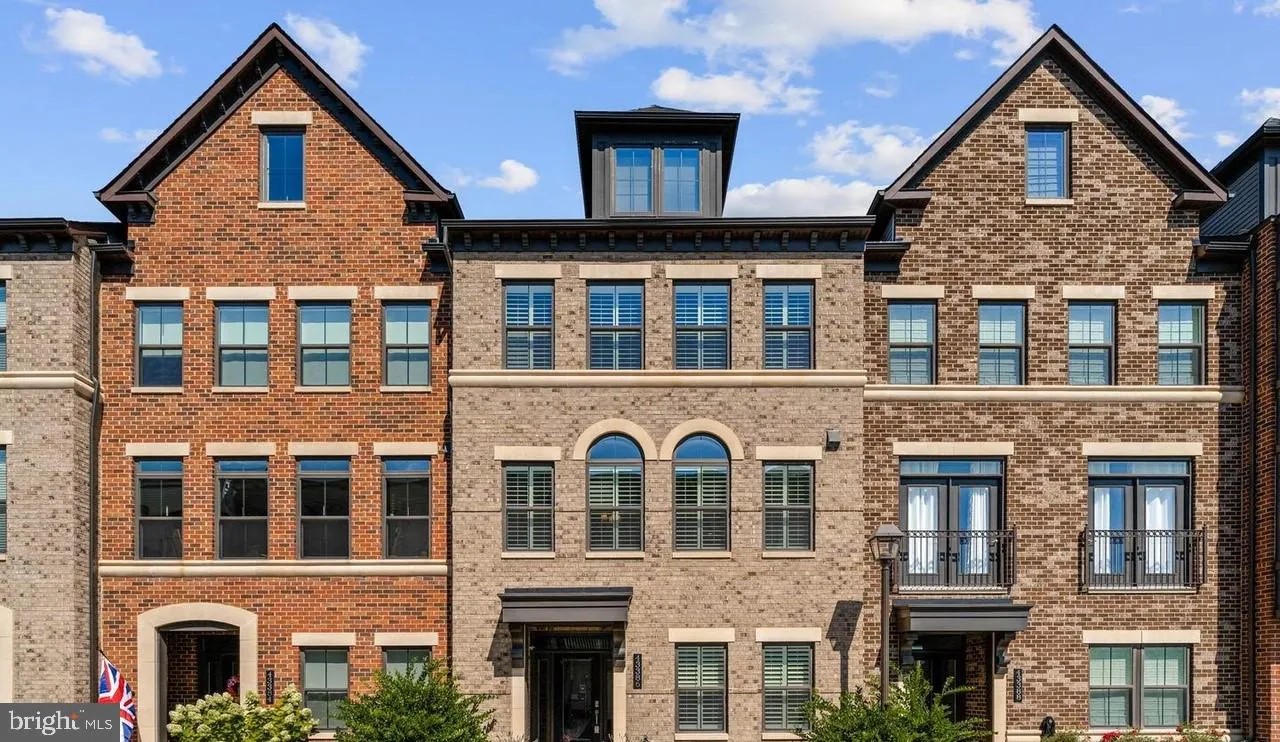 43386 WHITEHEAD TERRACE, Ashburn, VA 20148