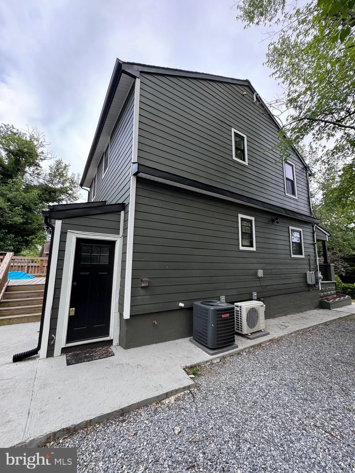 4252 DIX STREET, Washington, DC 20019