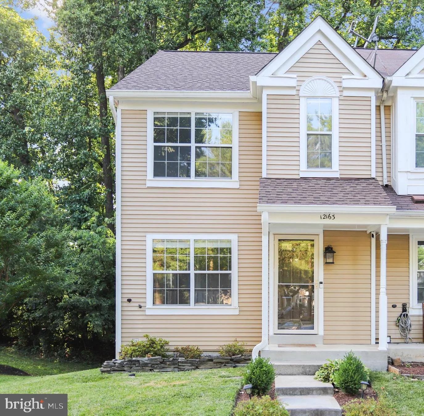 12163 FLAG HARBOR DRIVE, Germantown, MD 20874