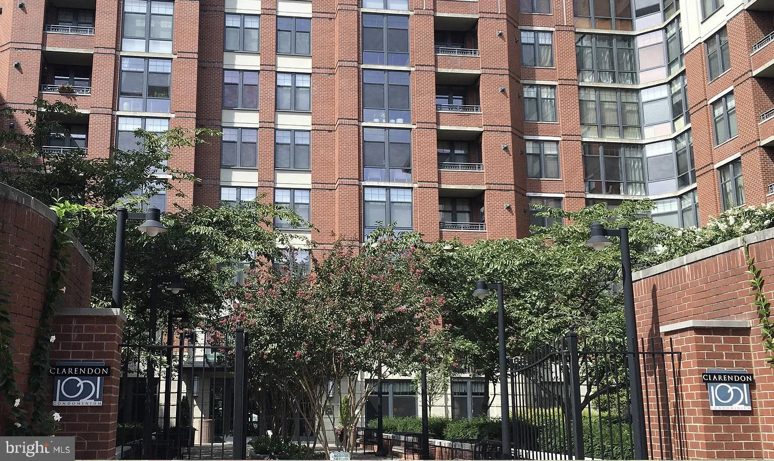 1021 GARFIELD STREET, Arlington, VA 22201