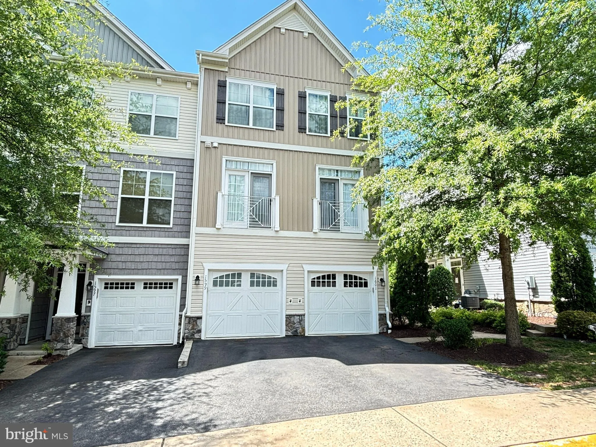 1599 RENATE DRIVE, Woodbridge, VA 22192