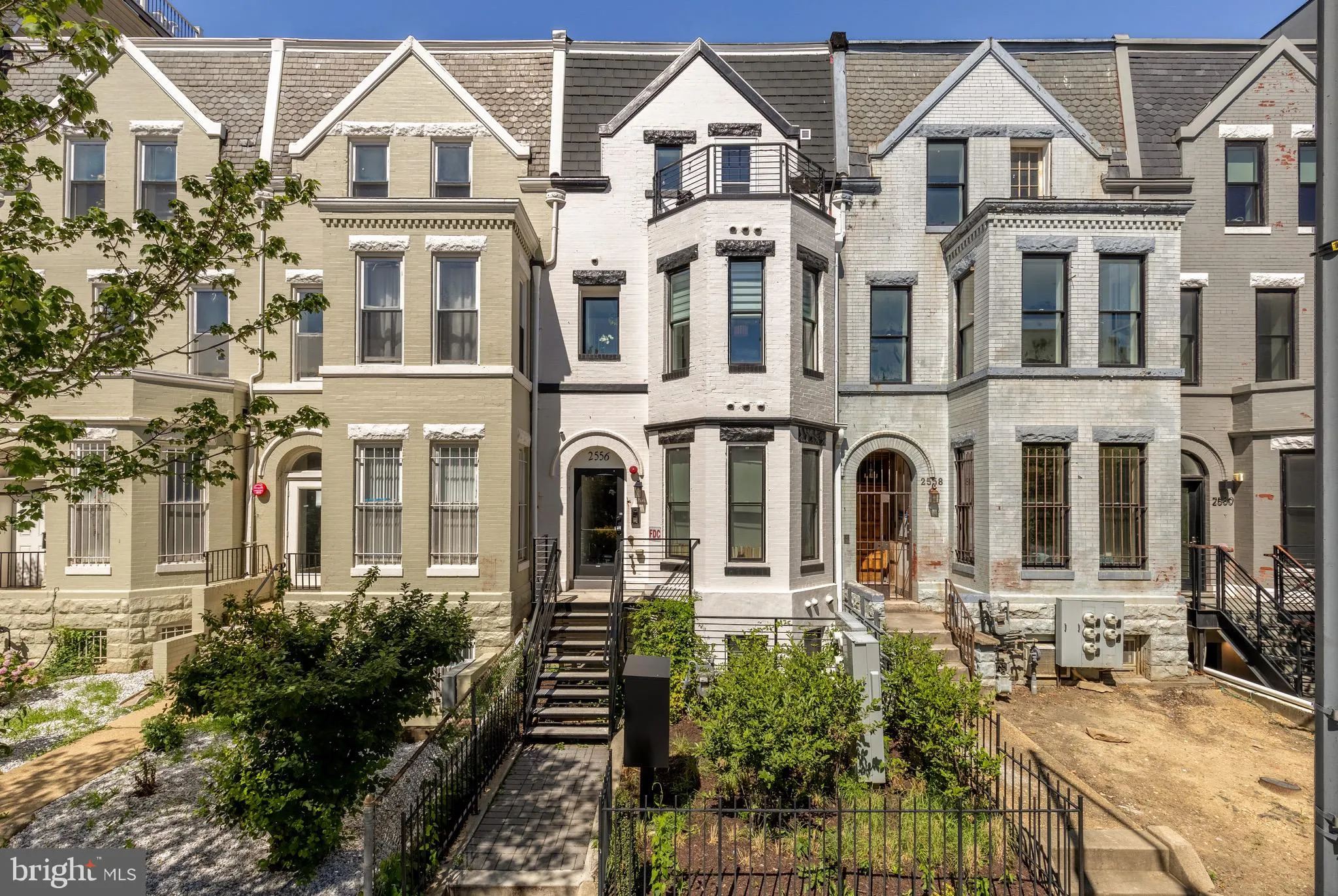 2556 UNIVERSITY PLACE, Washington, DC 20009