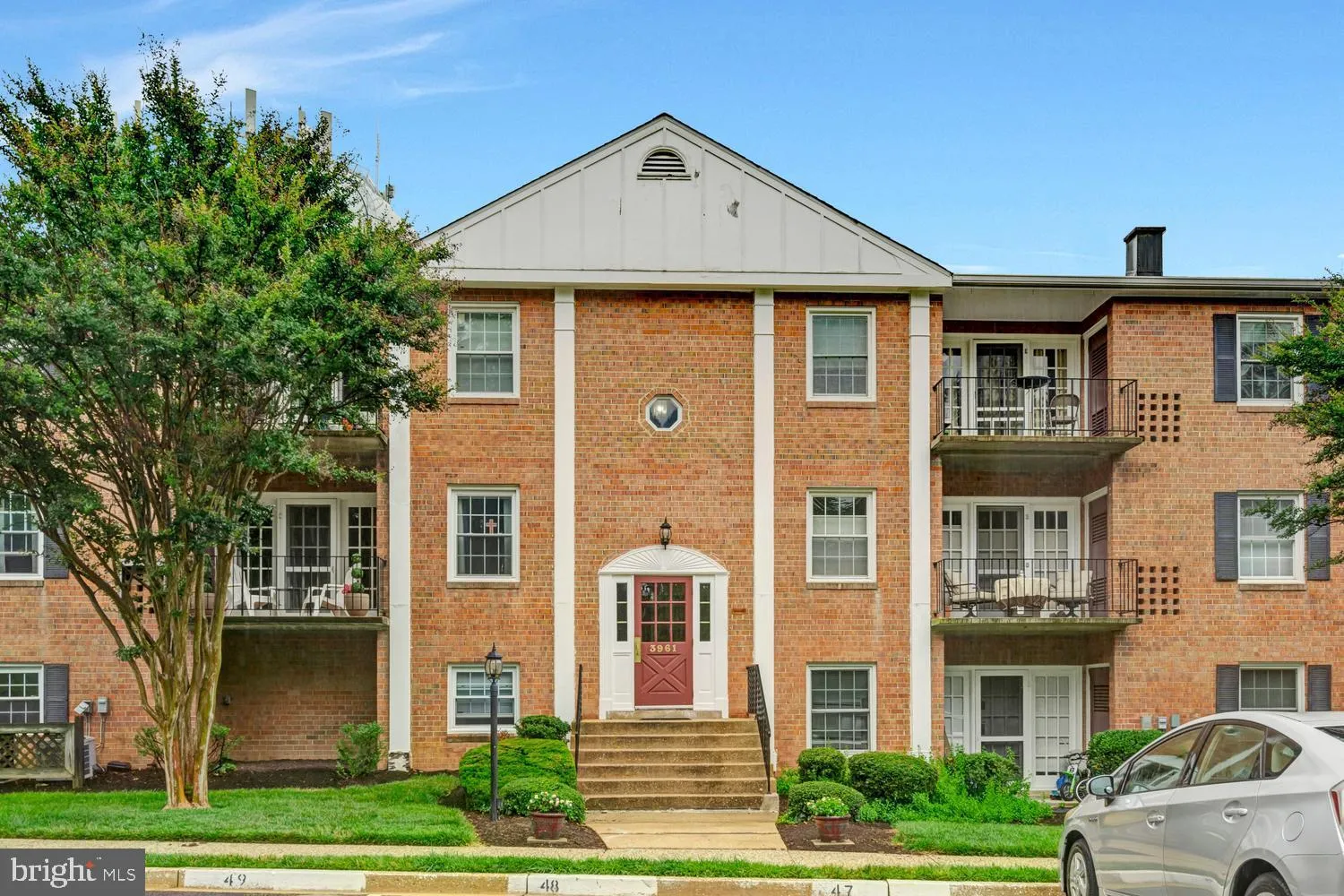 3961 LYNDHURST DRIVE, Fairfax, VA 22031