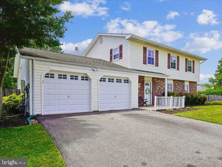 1069 SNOW HILL LANE, Gambrills, MD 21054