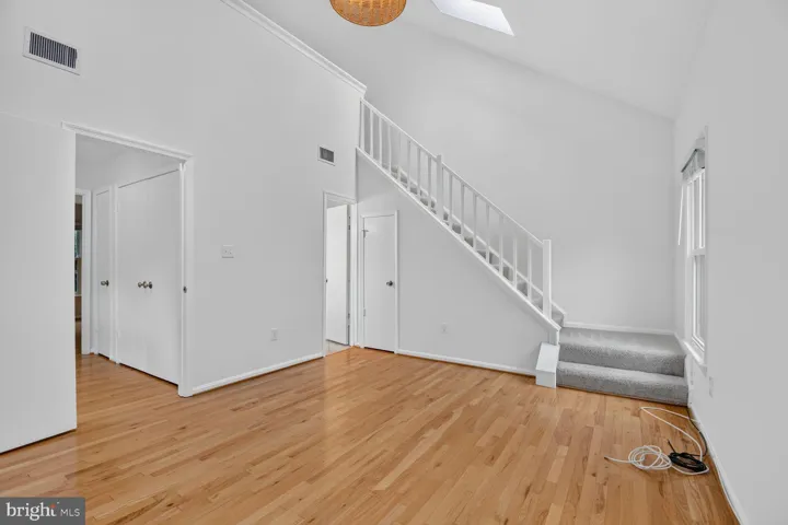 7589 Chrisland Cove, Falls Church, VA 22042