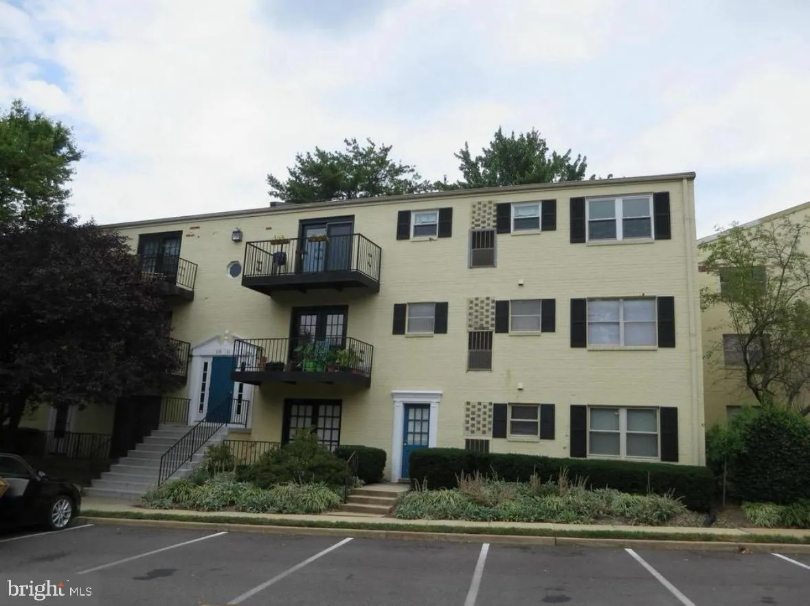 5911 QUANTRELL AVENUE, Alexandria, VA 22312