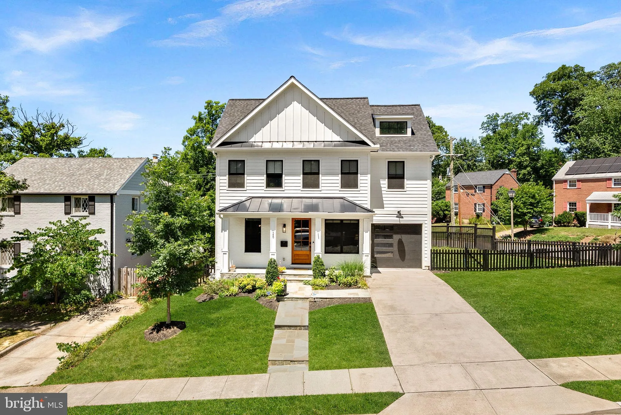 26 PARK DRIVE, Arlington, VA 22204