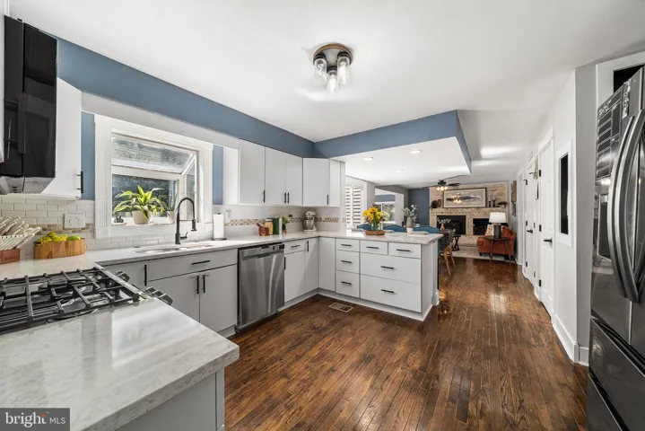 13015 Caton Place, Manassas, VA 20112