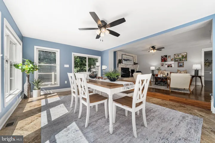 13015 Caton Place, Manassas, VA 20112