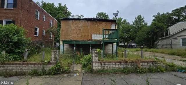 118 YUMA STREET, Washington, DC 20032
