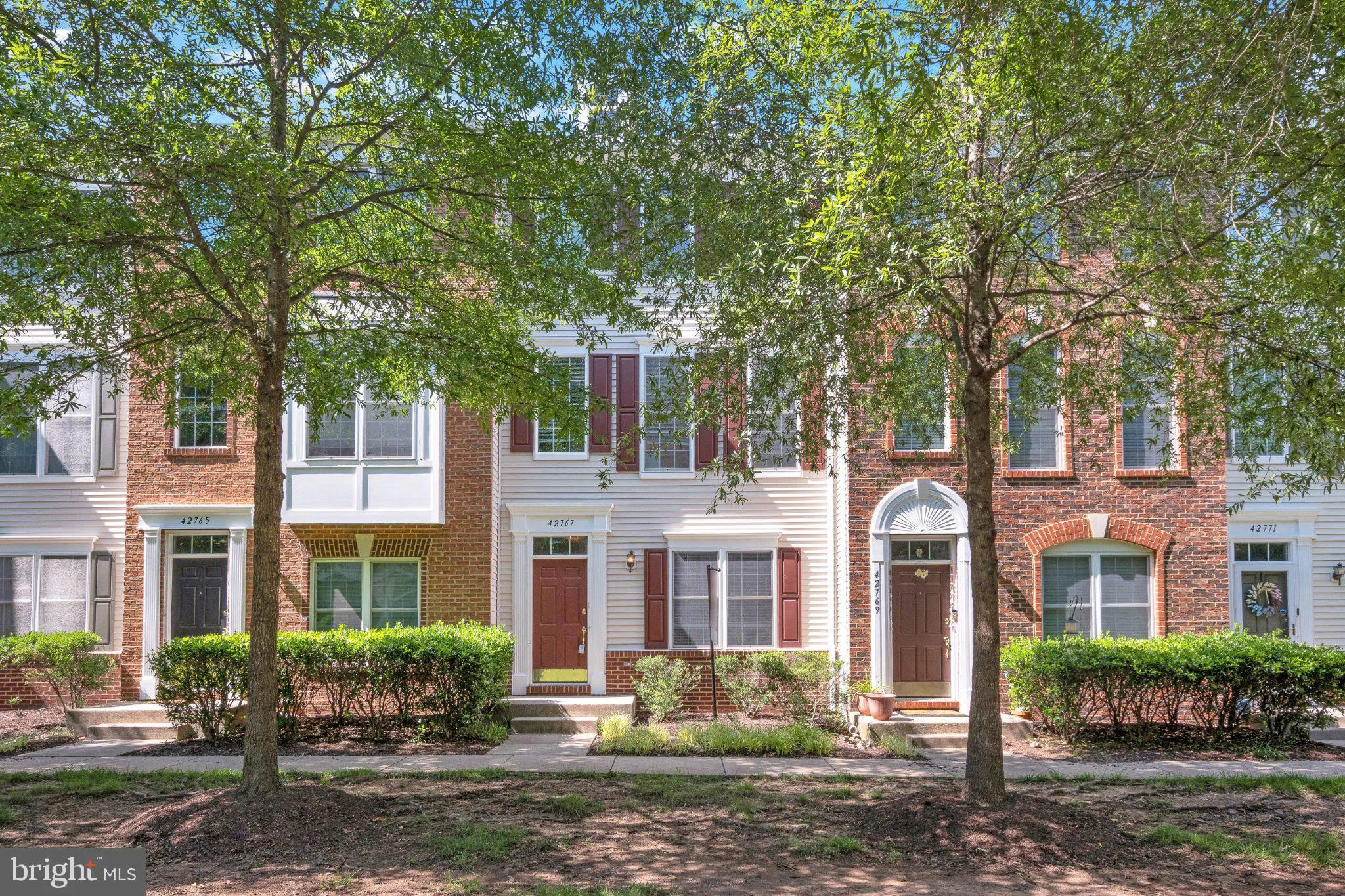 42767 HOLLINGSWORTH TERRACE, Chantilly, VA 20152