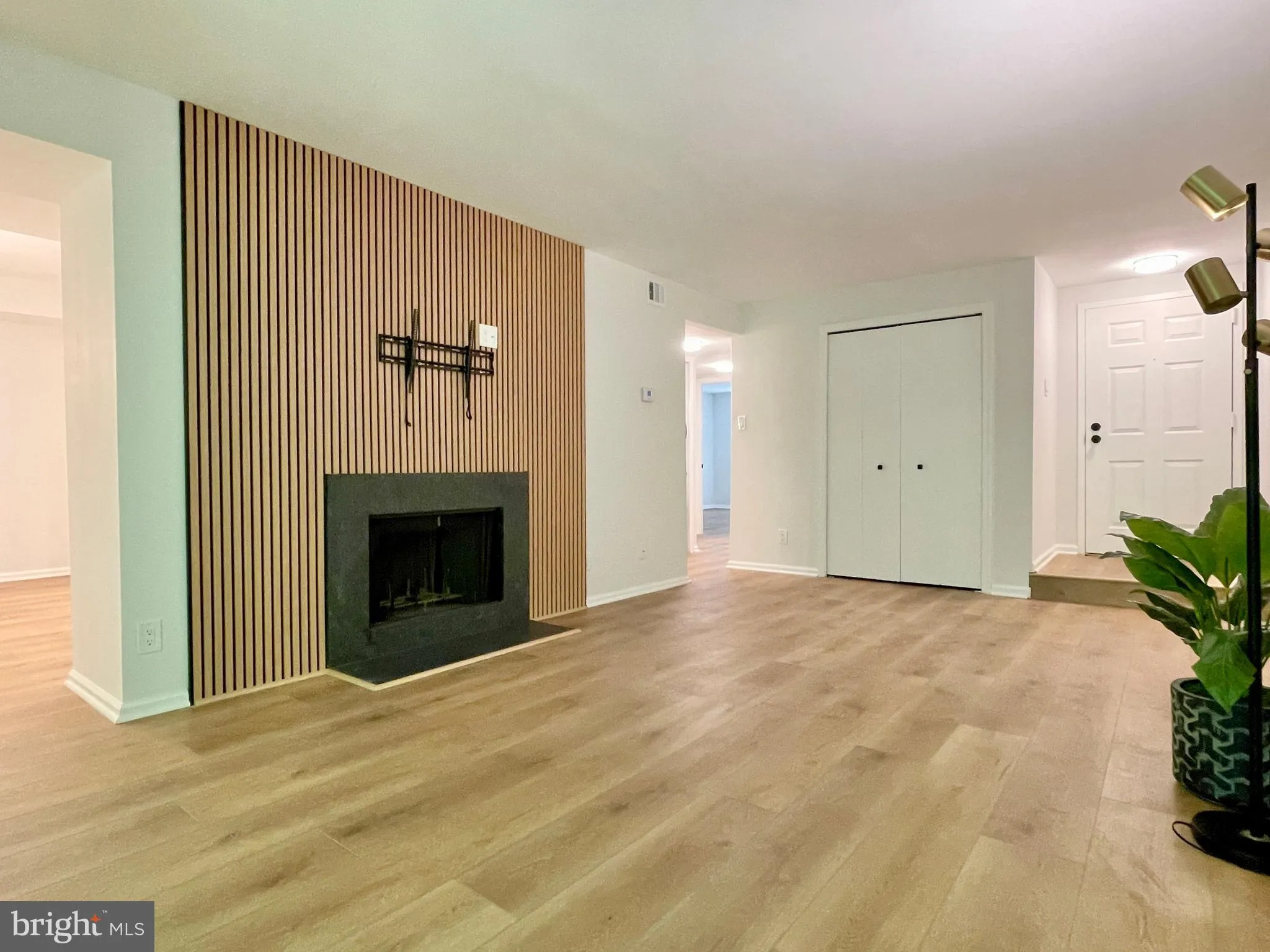 3 PICKERING COURT, Germantown, MD 20874