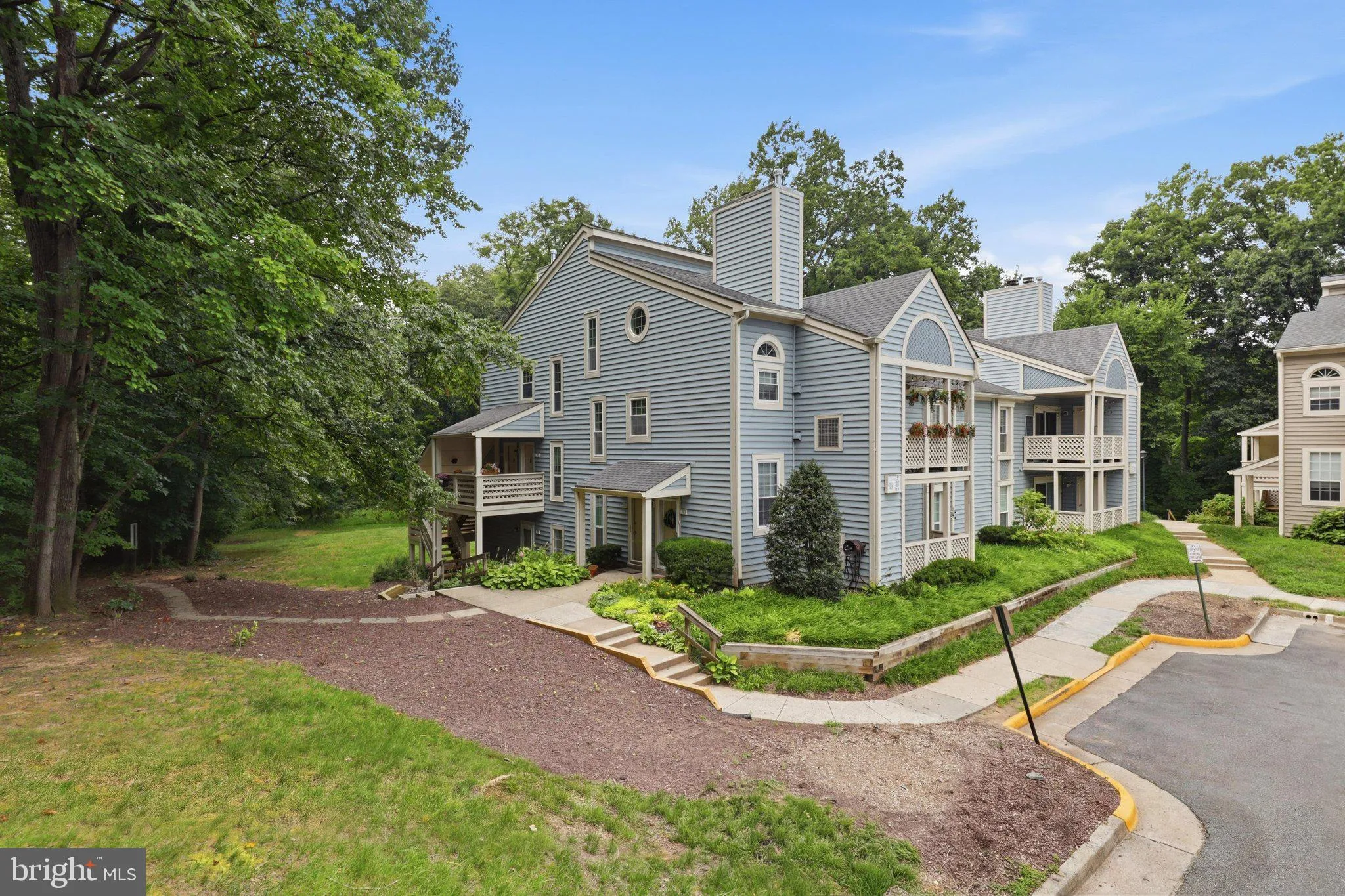 7805 WILLOW POINT DRIVE, Falls Church, VA 22042