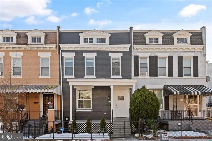 Residential Lease Active