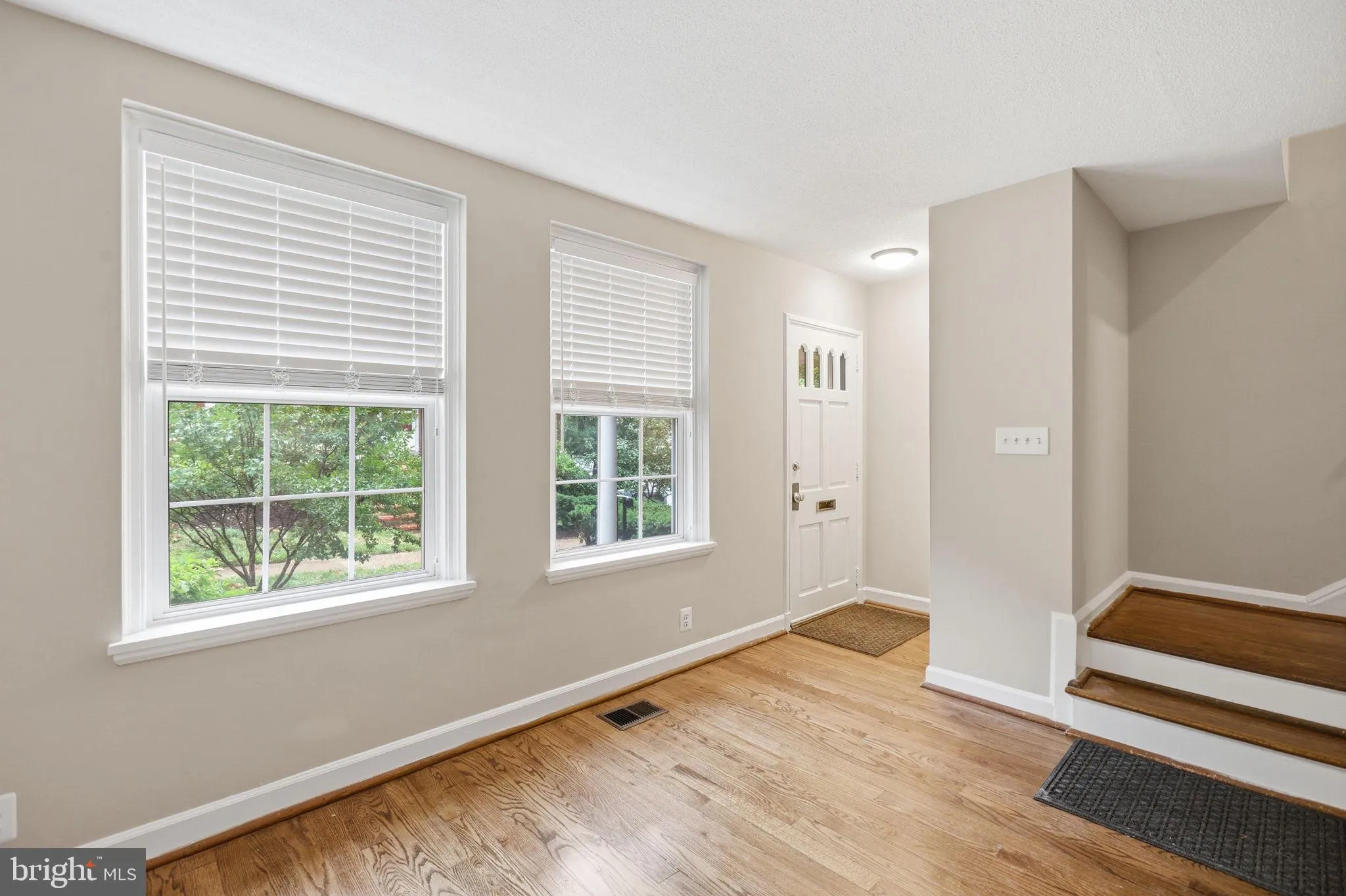 4844 28TH STREET, Arlington, VA 22206