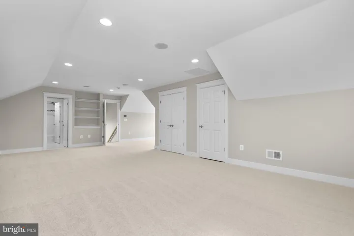 7602 Virginia Lane, Falls Church, VA 22043