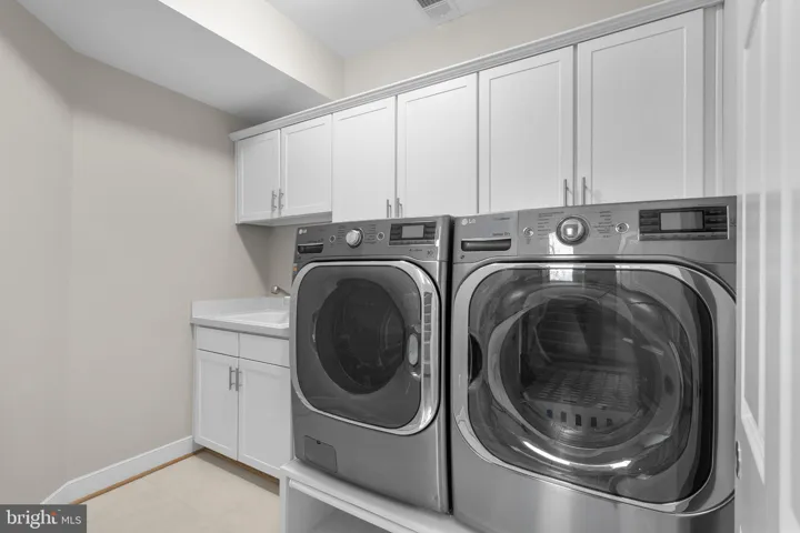 7602 Virginia Lane, Falls Church, VA 22043