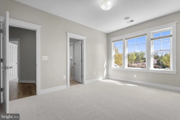 7602 Virginia Lane, Falls Church, VA 22043
