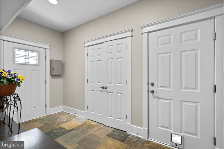 7602 Virginia Lane, Falls Church, VA 22043