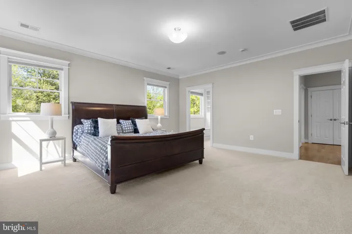 7602 Virginia Lane, Falls Church, VA 22043