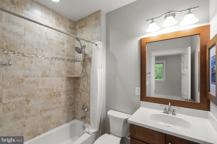 7602 Virginia Lane, Falls Church, VA 22043