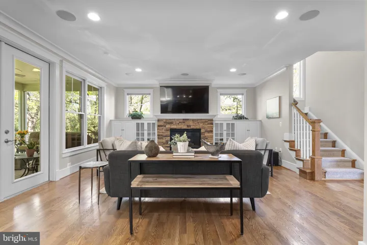 7602 Virginia Lane, Falls Church, VA 22043