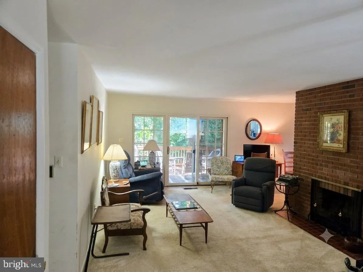 10104 SCOUT DRIVE, Fairfax, VA 22030