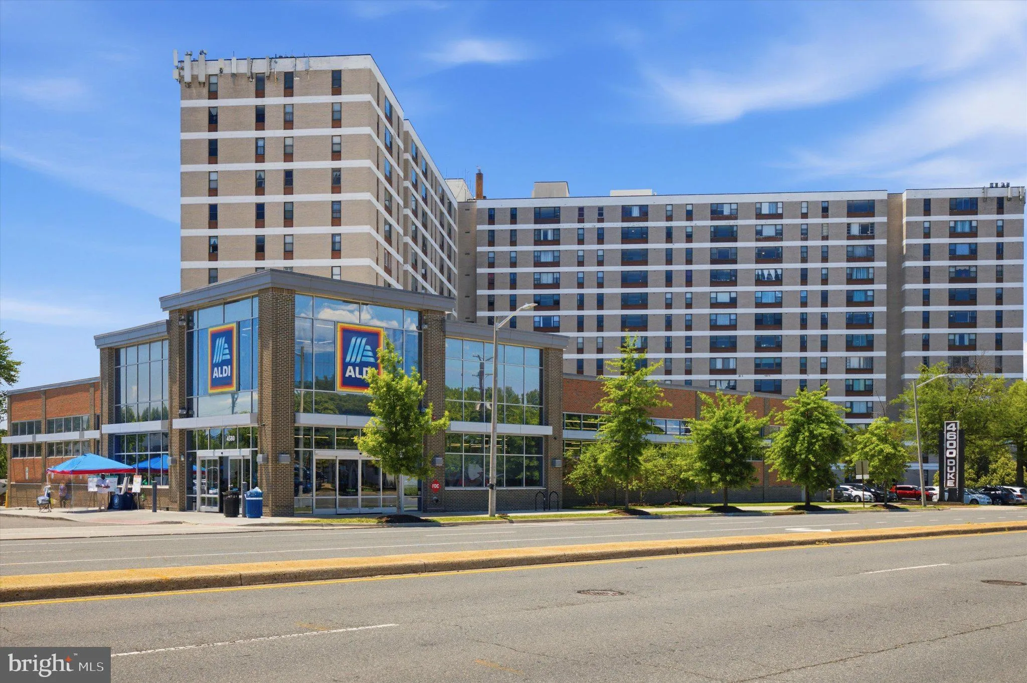 4600 DUKE STREET, Alexandria, VA 22304