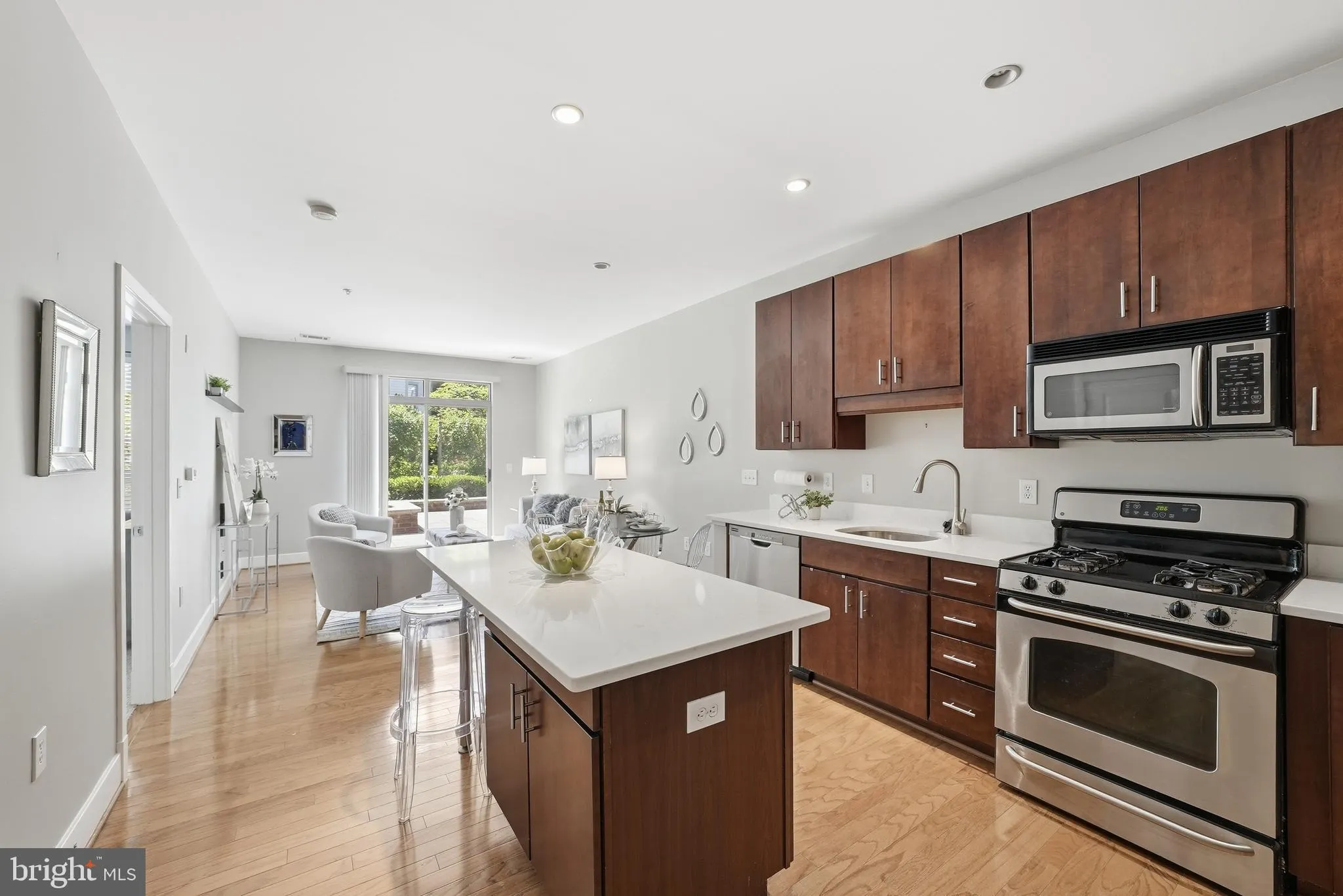 1800 WILSON BOULEVARD, Arlington, VA 22201