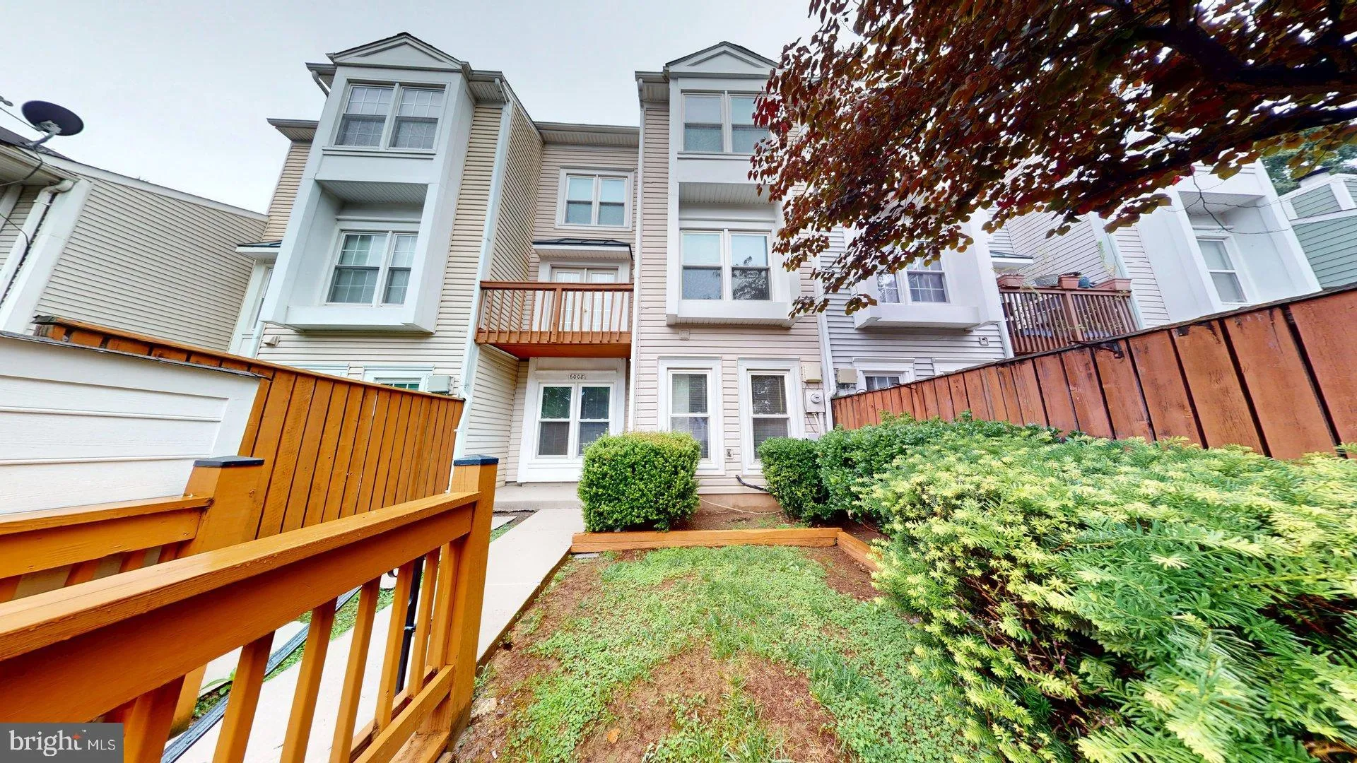 6008 CHESTNUT HOLLOW COURT, Centreville, VA 20121